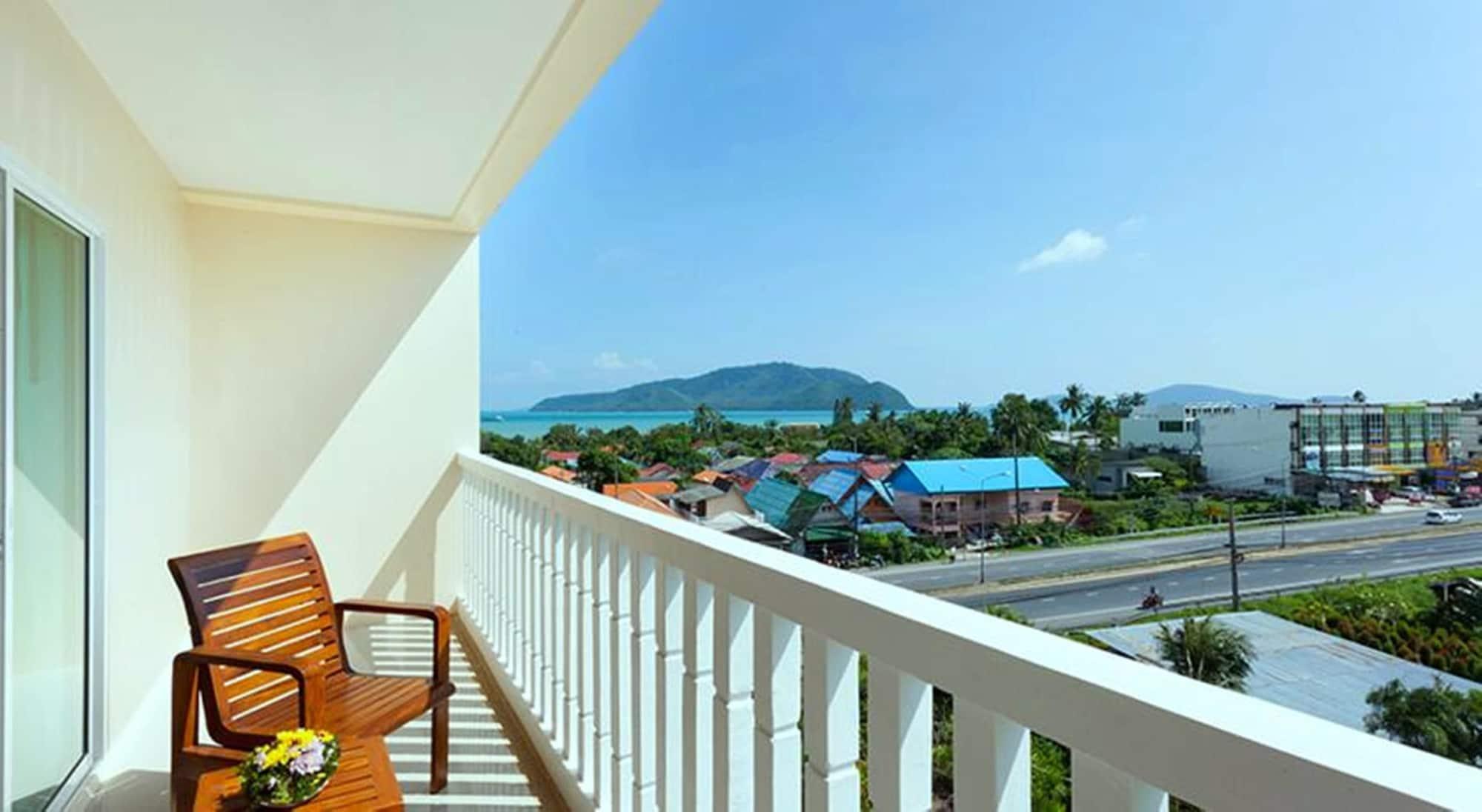 Rawai Princess Hotel Bagian luar foto
